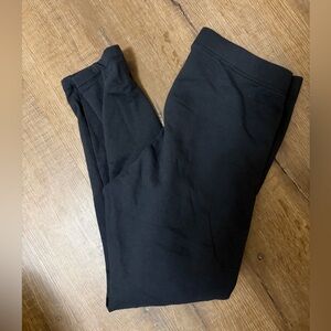 Old Navy Classic Black Women’s Fleece Leggings